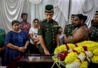 22 வயது  வீரர் இந்திரனுக்கு வீரரின் குடும்பத்தை ஆறுதல்