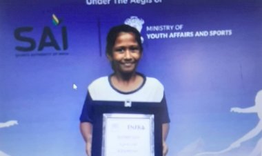 வினிர்சா ஹரி ஹரன் சென்னையில் முதல் சர்வதேச ஸ்குவாஷ் பட்டத்தை வென்றார்