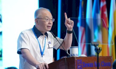 ஹிஷாமுடின், கைரி  அம்னோவில் இணைந்தால் BNக்கு நன்மையே – வீ கா சியோங்