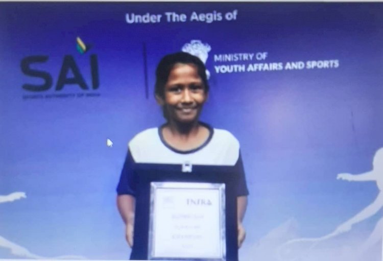 வினிர்சா ஹரி ஹரன் சென்னையில் முதல் சர்வதேச ஸ்குவாஷ் பட்டத்தை வென்றார்