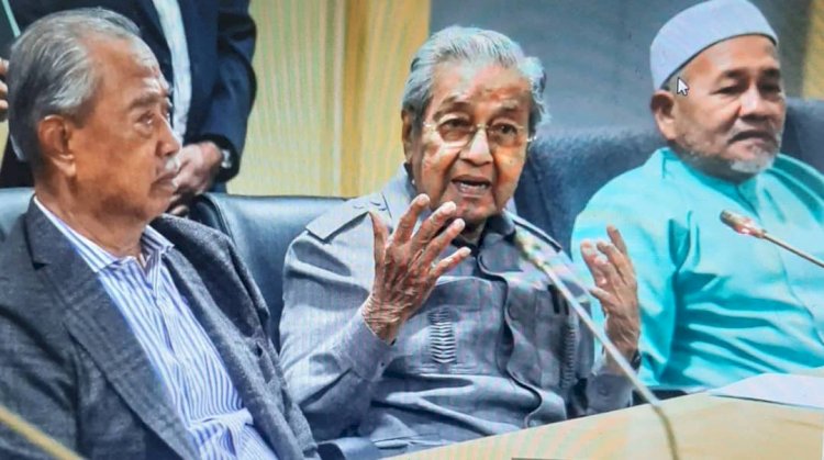 மகாதீரின் “மலாய் குடை” முயற்சிக்கு பெர்சத்துவின் ஆதரவை மாசாங் எம்பி வலியுறுத்துகிறார்
